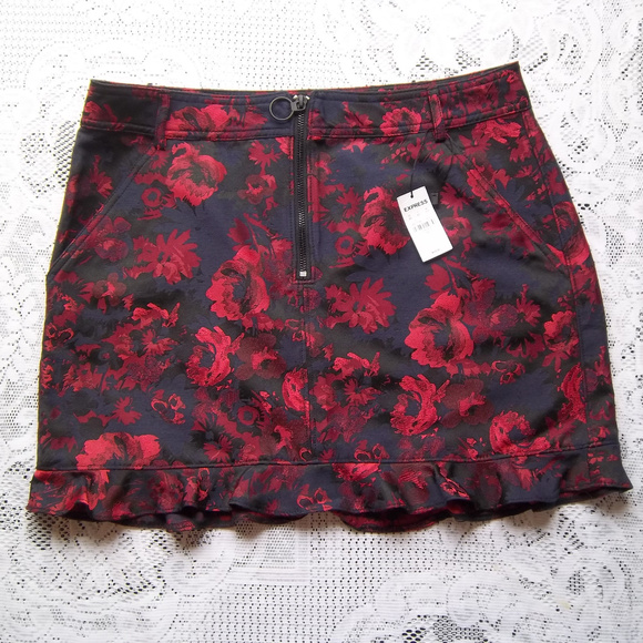 Express Dresses & Skirts - Express Floral Skirt NWT